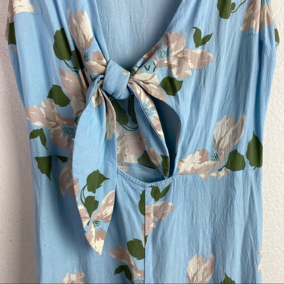 Privacy Please Blue Floral Rivington Romper SZ S - Picture 7 of 10